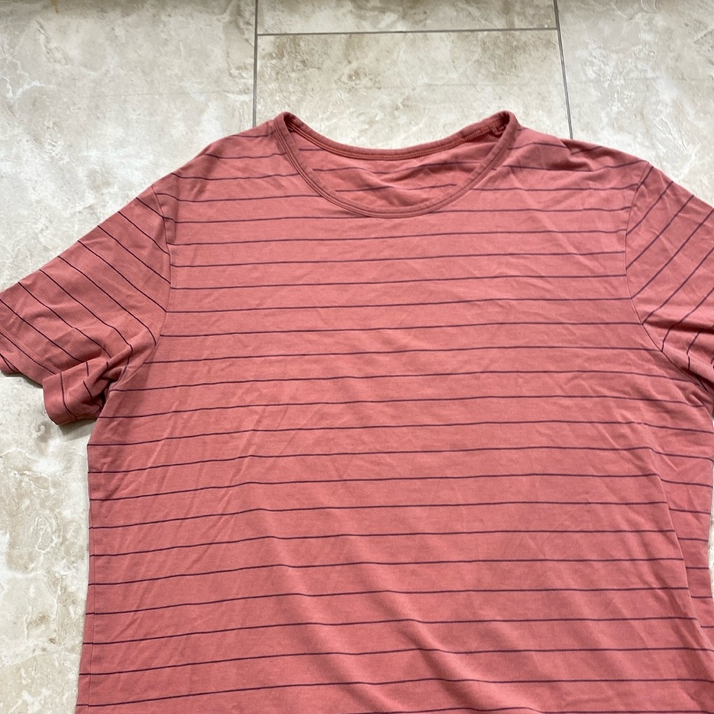 Lululemon stripped shirt. Size large. No tags.